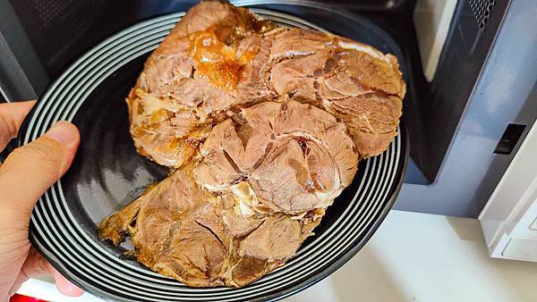 【宅配美食】唯典客-老饕級肉品、頂級肉品、頂級和牛、頂級食材、威靈頓牛排！年菜肉品必備、火鍋季肉品、干貝CAB 美國熟成沙朗%2F肋眼牛排、巧克力和牛後腰牛排、北海道超巨大干貝