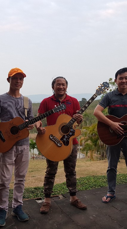 ฟังเพลงอ.โจโจ้ จินตกวี