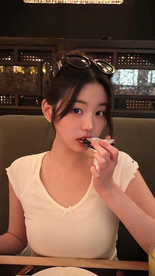 飛同大空假粉群