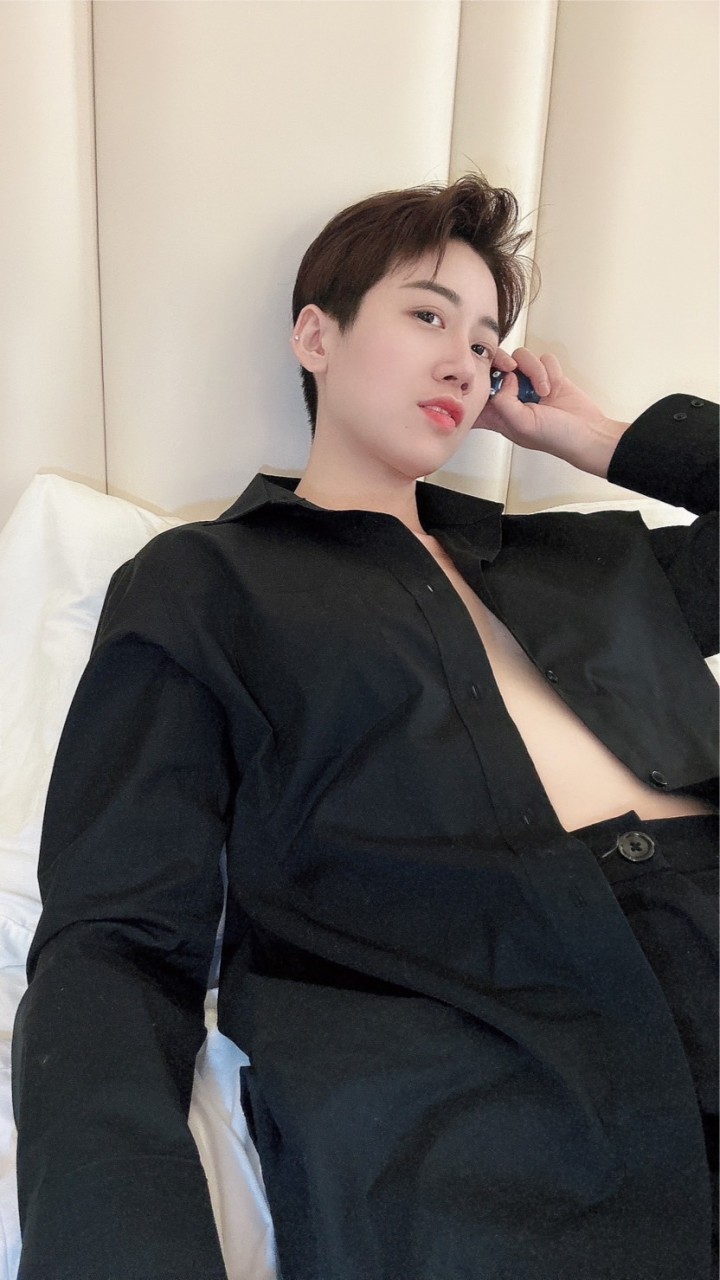 小雞🐥逼逼逼