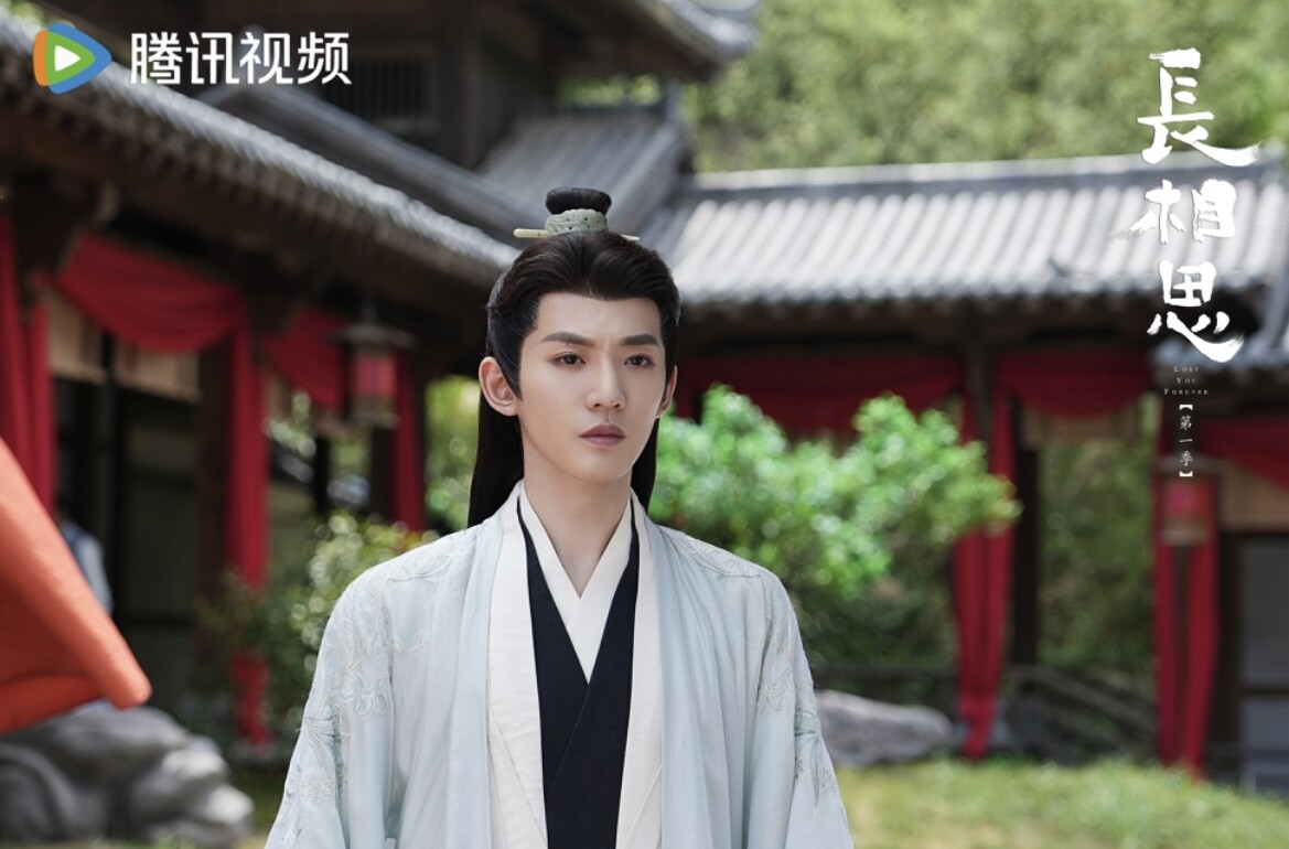 《長相思》與原著不同的感情線爭議！「夭柳黨」被改了這些，網友為站Cp吵翻天！