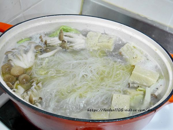 【埔里美食】鯉魚潭那隻鴨 #苦茶油封全鴨 #芋頭鴨 #一鴨3吃 #花月養生廚房 #年節禮盒 (13).JPG
