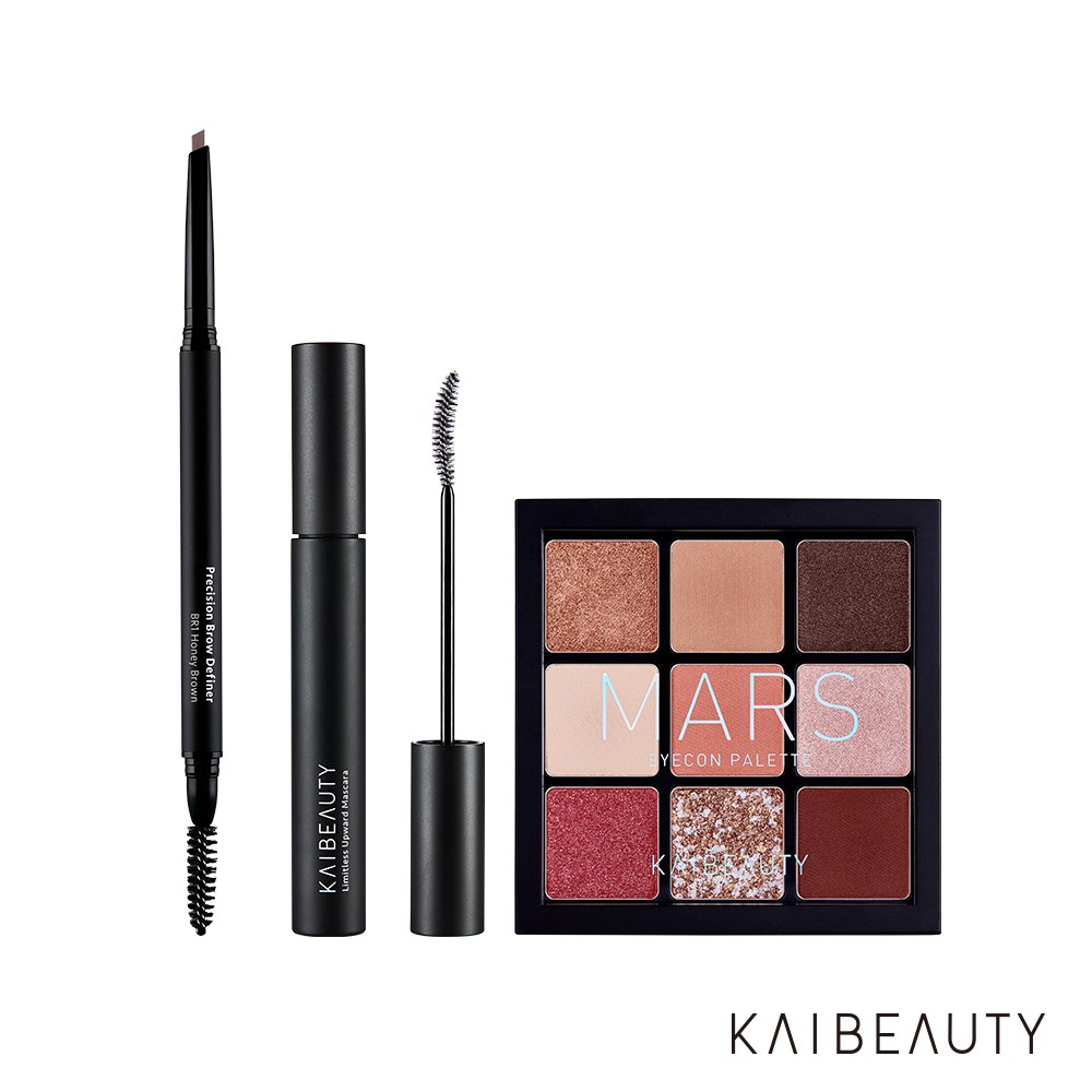 輕鬆描繪理想眉型添入臉部保養等級的摩洛哥堅果精華及維生素Ｅ，潤澤養護眉肌無重力飛長睫毛膏創新矩陣定型技術，讓捲翹睫毛瞬間定格，挺度持久不塌，輕鬆刷出絕美長睫！添加訂製「輕羽纖維」輕柔接合延伸每根睫毛，