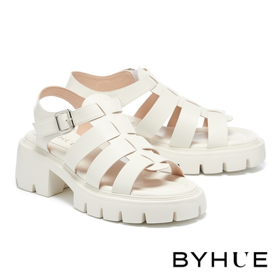涼鞋 BYHUE 率性經典魚骨編織簍空軟芯厚底涼鞋－米白
