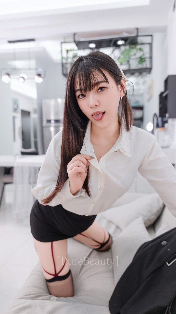 潔財潔色😈