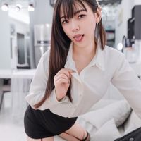 潔財潔色😈