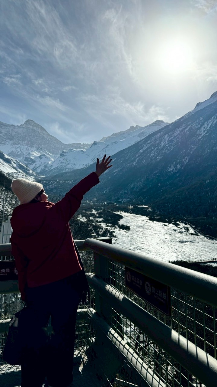 世界很大～一起去看看（業務珊珊）