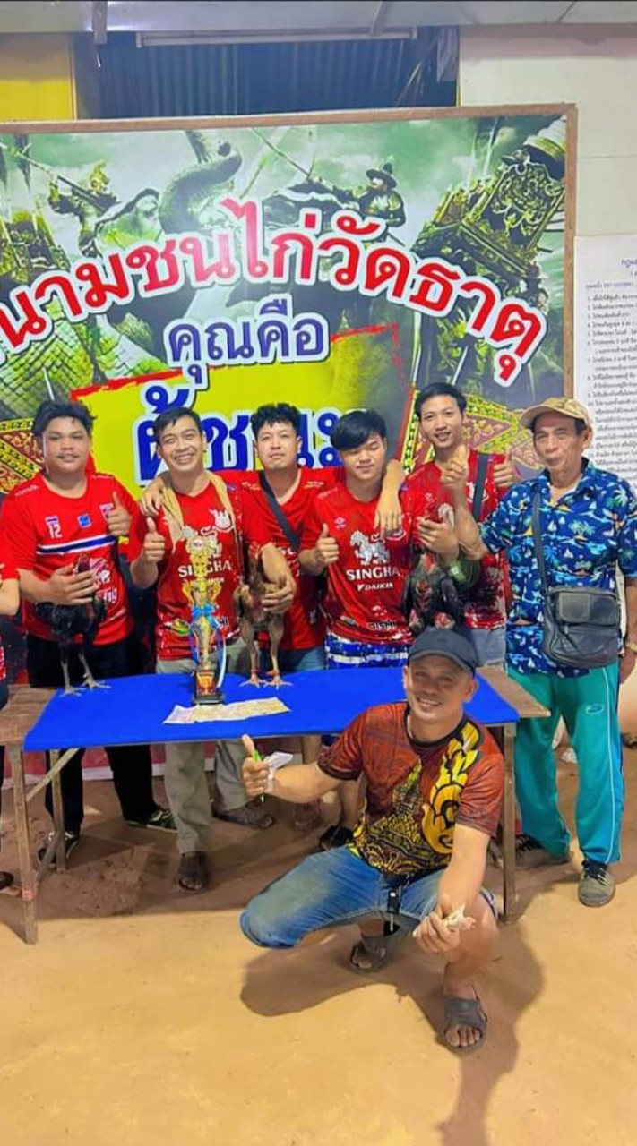 ไก่ซิ่ง หลังฟาร์ม