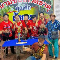 ไก่ซิ่ง หลังฟาร์ม