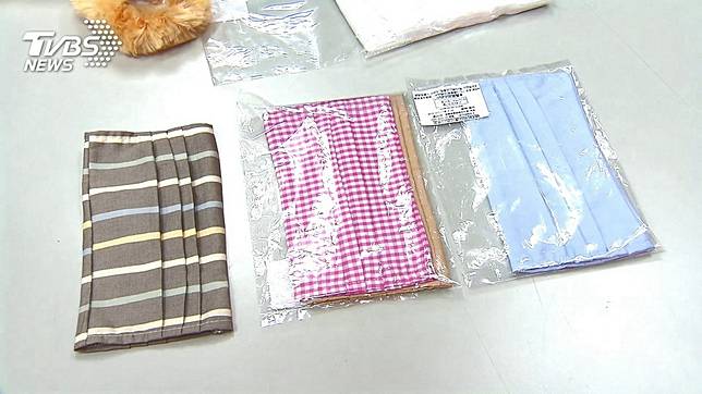 許多人為了延長口罩的壽命會使用「口罩套」。(示意圖／TVBS)