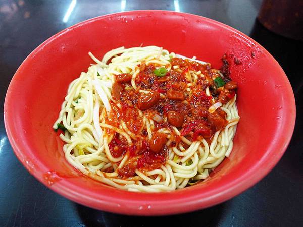 【三重美食】今大關係餐飲麵店-銅板美食20元乾麵 【三重美食】今大關係餐飲麵店-銅板美食20元乾麵