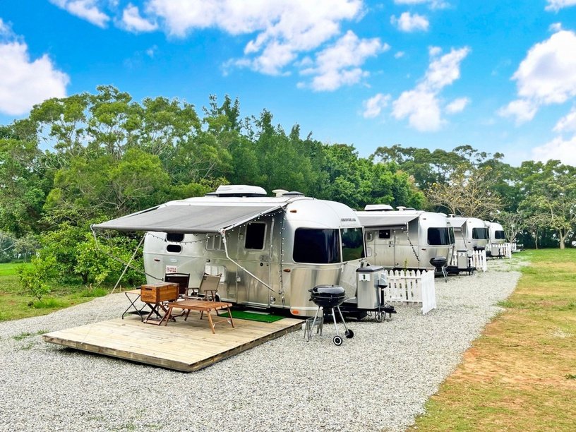 台中露營｜10間「2022台中露營」推薦，IG超夯打卡景點、湛藍大海就在眼前！