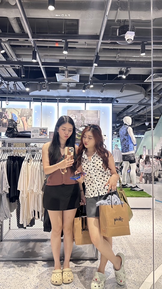 BM & Co. รับหิ้ว ⭐️🍎👜