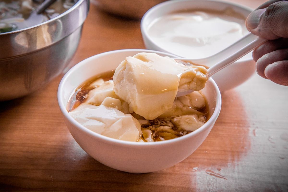 新竹人瘋排隊！在地激推６美食：巨無霸芋泥球、豆花免費吃、白冰冰最愛水餃