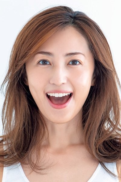 有村実樹的すっぴんアイケアメソッド 薄くて繊細な目周りはアイクリームで優しくケアを