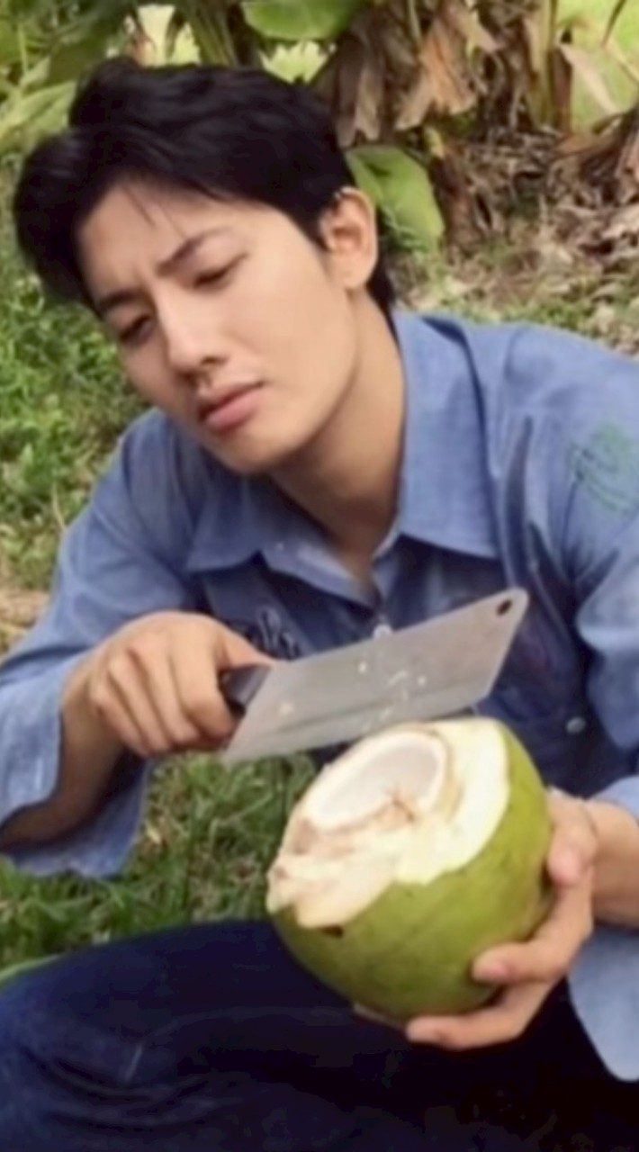 ฟาร์มไก่ของเป้อารักษ์🐔