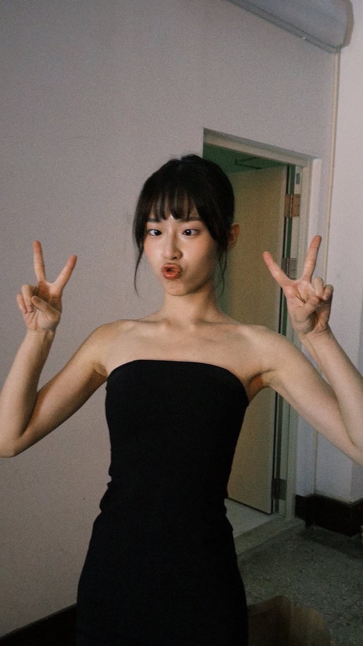 何曼希的梗圖社🩷