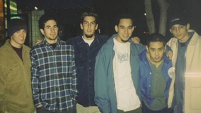 Mike Shinoda Unggah Foto Pertama Linkin Park di Instagram