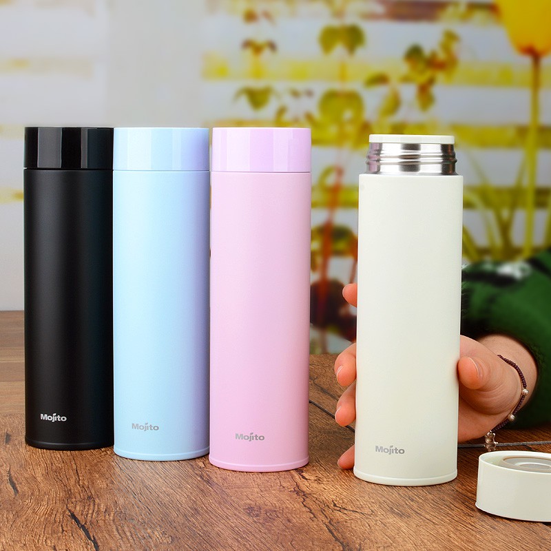 此商品包裝為簡體。全新改款，時尚設計,超輕215克,內膽壓印SUS316。材質：內膽022Cr17Ni12Mo2（SUS316不銹鋼 ）/ PP塑料 / 耐冷熱矽膠尺寸：直徑6.5CM 高度:21CM