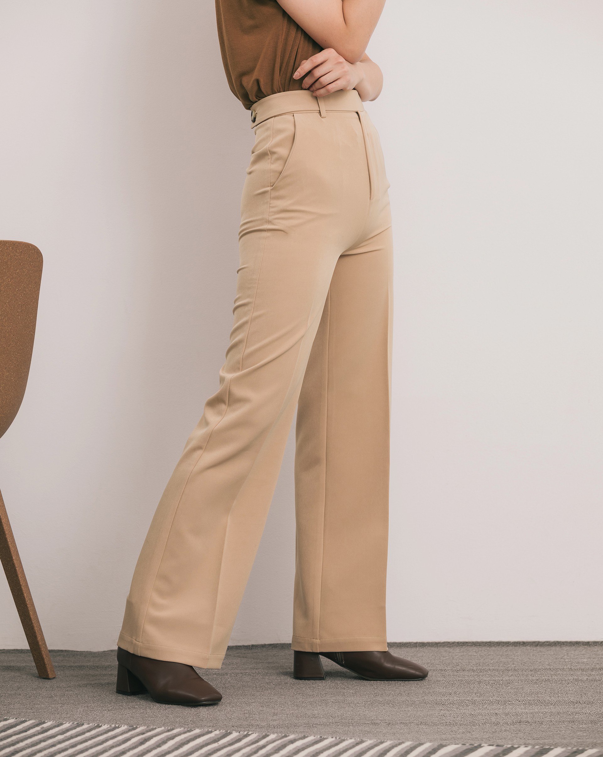 側釦燙線落地西裝褲-Meierq