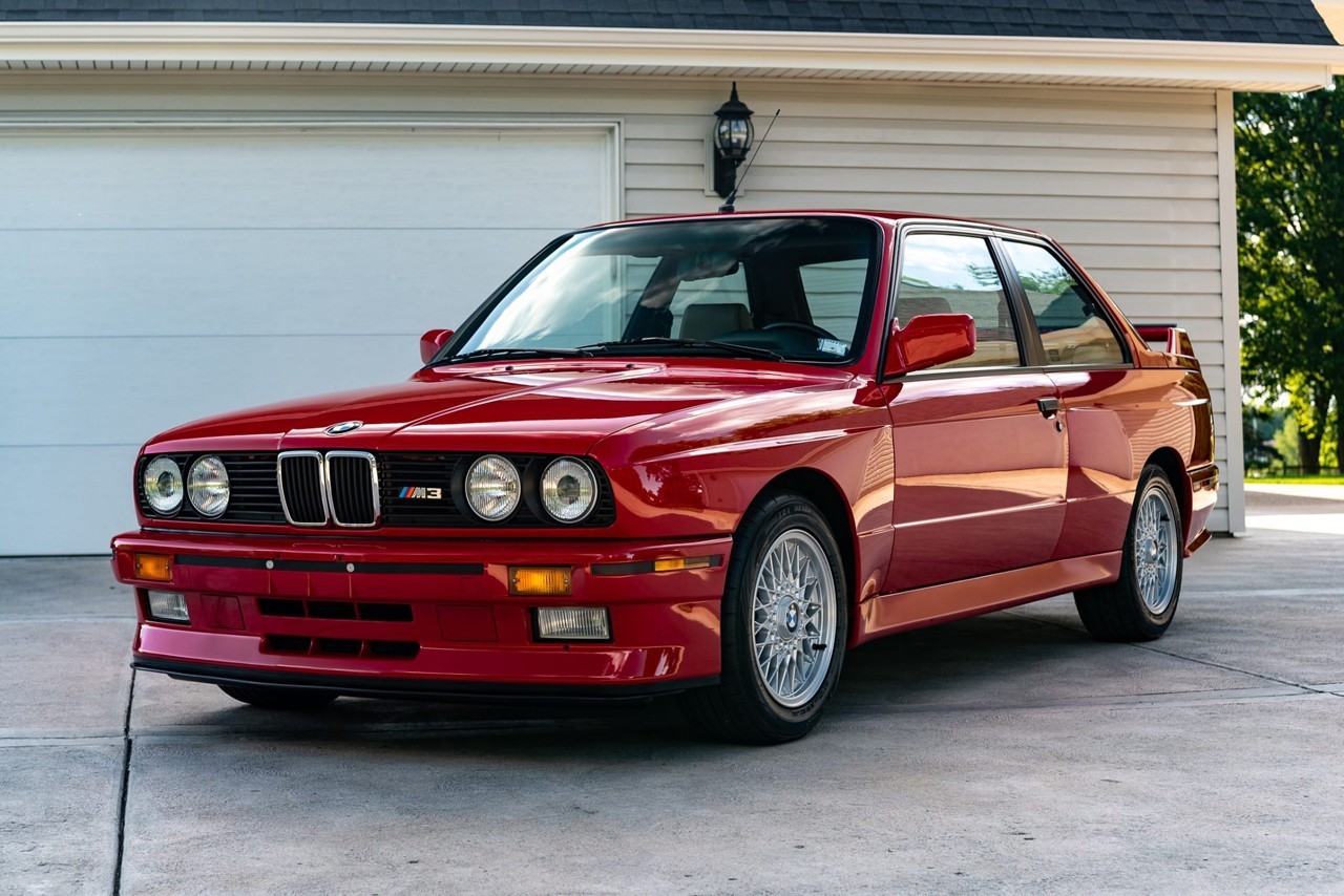 1988 ??? Zinnoberrot ?????? BMW E30 M3 ??????????????? | LINE??????