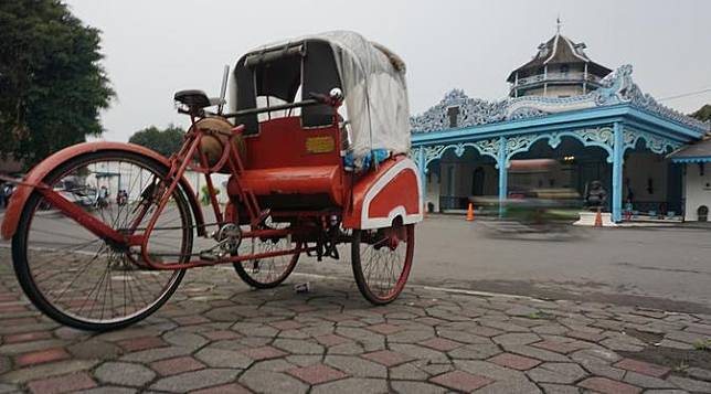 Kelabui Abdi Dalem, Maling Gondol Mobil Permaisuri Raja Solo