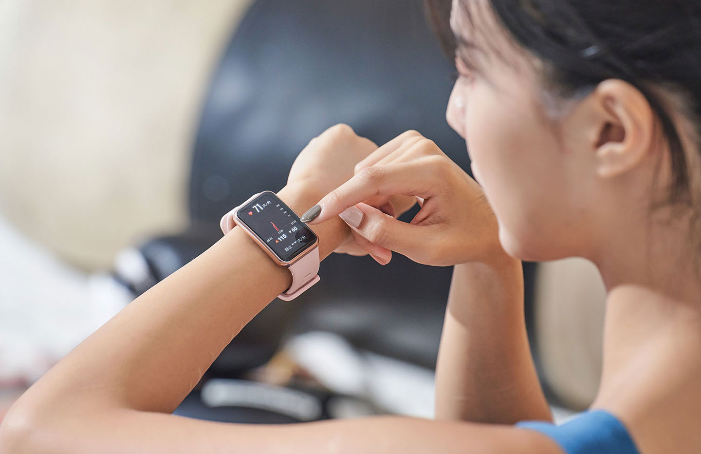 HUAWEI WATCH FIT 開箱評測：外型年輕有活力，功能完整且高性價比！