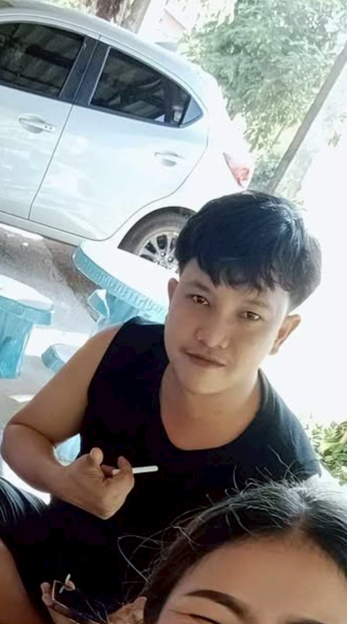 รักไม่ง่าย  ได้ไม่ยาก