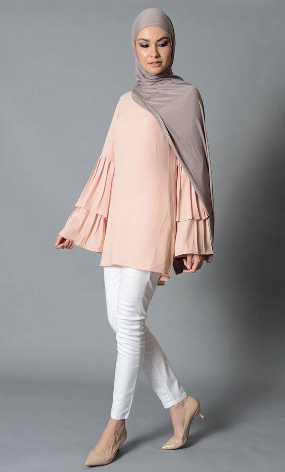 Warna Peach Cocok Dengan Warna Apa Saja Begini Memadukan Outfits Agar Serasi Galadiva Com