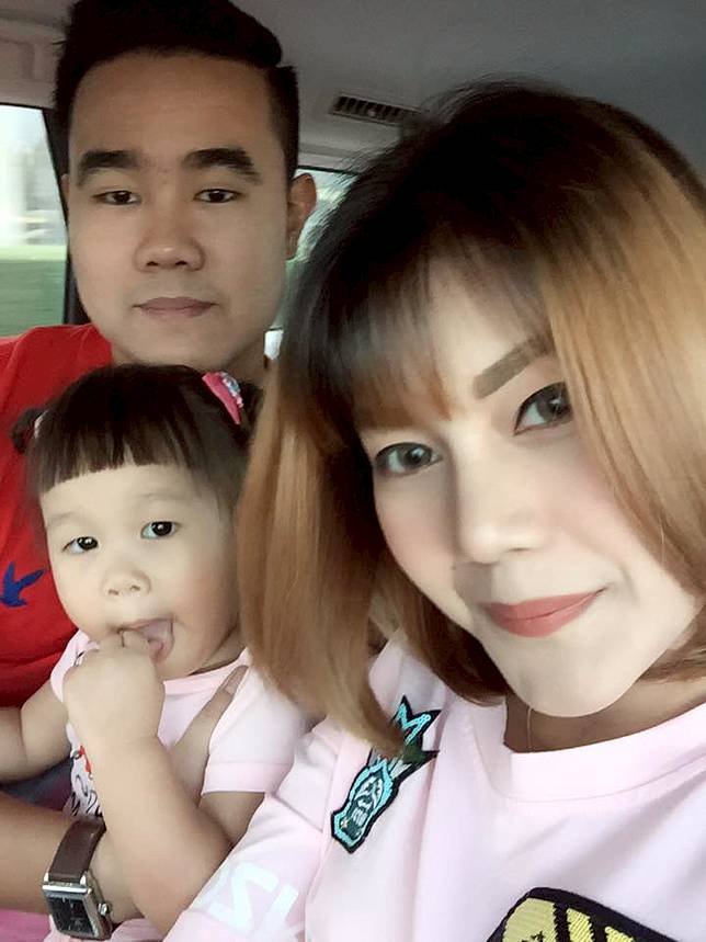 เจอตัวแล้ว "น้องมายด์ ป่วนเมือง" เจ้าของเพลงดัง "เด็กดอยใจดี" ปัจจุบันโตเป็นสาวสะพรั่ง อายุ 23 ปี สวยเป๊ะขนาดนี้เชียว ! | TNews | LINE TODAY