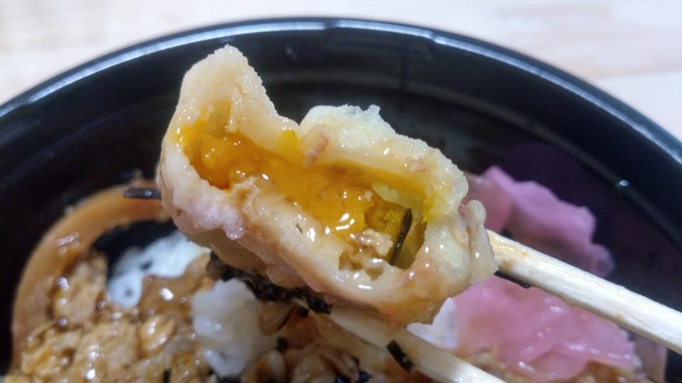 西成でしか入手できない スーパー玉出のレア惣菜 天下茶屋丼 を食べてみた