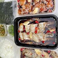 "หาเพื่อนกินข้าว" kin khong dong