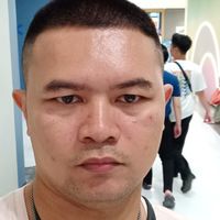 กอล์ฟ  ศราวุธ