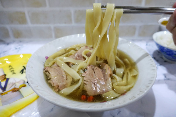 宅配冷凍料理包推薦-奇真會館宅配美食料理，國家金牌御廚水蛙師手工美食，無添加防腐劑調理包，在家就能輕鬆享用餐廳等級的美味料理