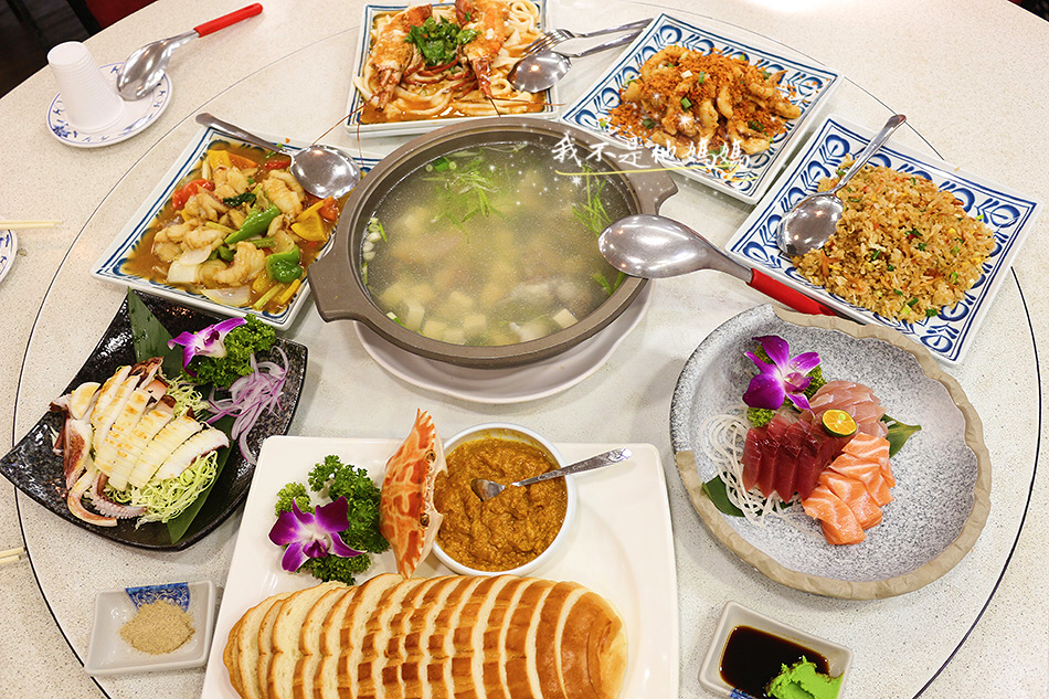 萬里吃蟹,萬里蟹,金山萬里一日遊,金山萬里美食,金山美食,萬里美食,貢寮美食,石頭厝,卯澳美食,野柳望海亭,野柳漁港,漁港吃海鮮,野柳女王頭