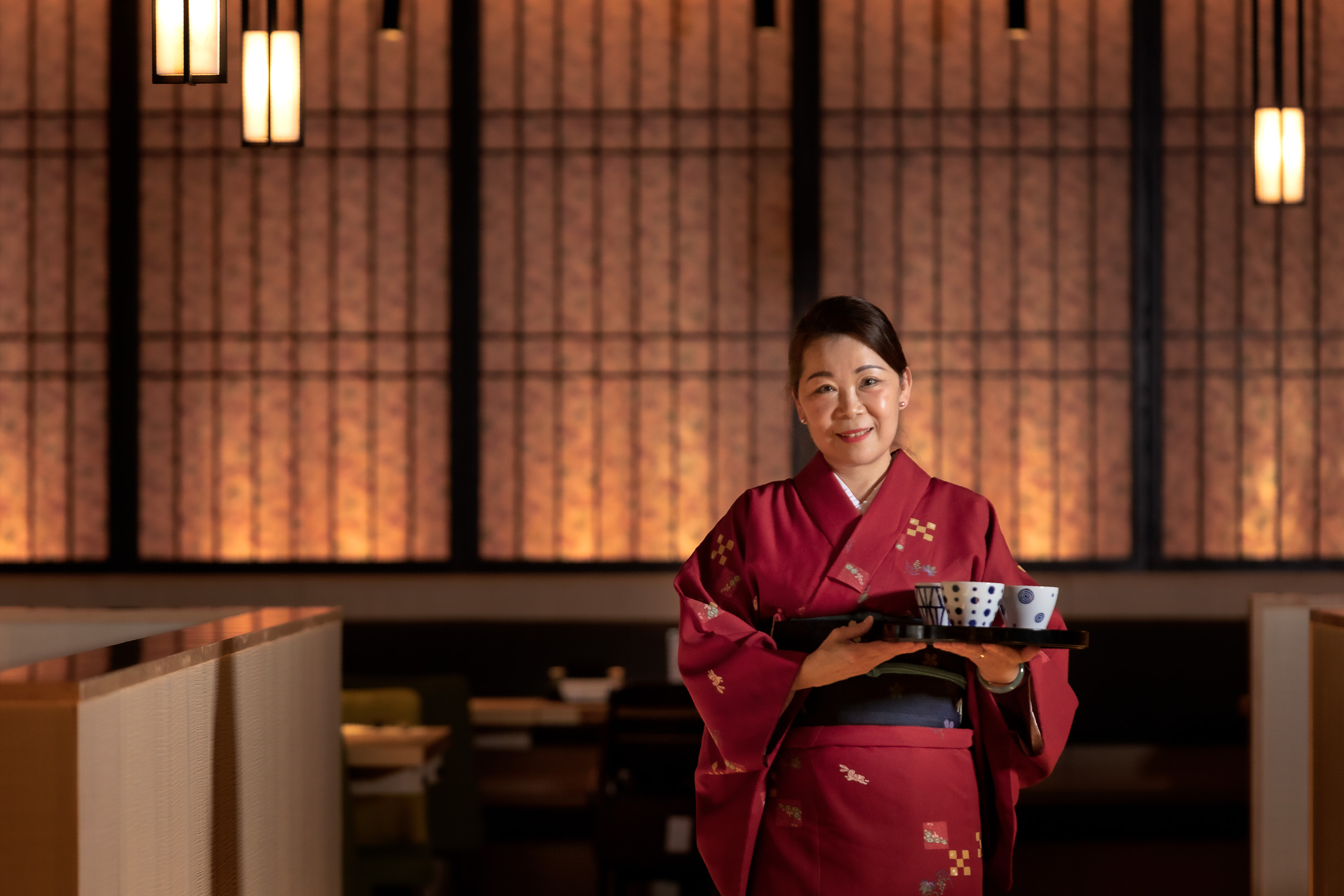 Buffet首見女將服務，從一杯迎賓湯開始！(圖片提供/NAGOMI和食饗宴)