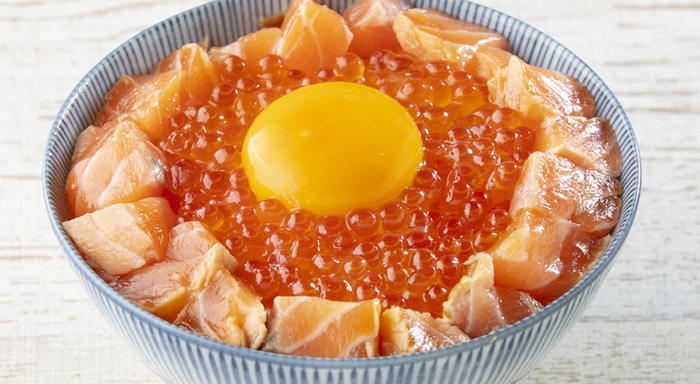 鮭魚親子丼