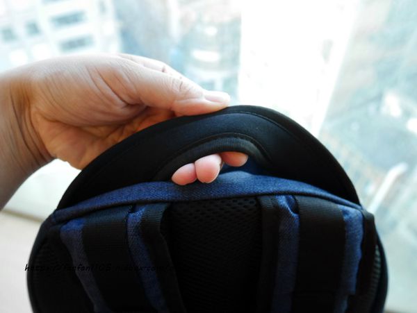 【SOLIS】ONES小尺寸前袋款電腦後背包 #環保材質 #綠色智慧紡織風 #防撥水後背包 #筆電背包 (8).JPG