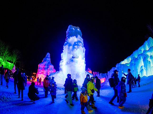 日本旅遊 北海道6冬祭賞冰雕 雪燈 煙花 明報 Line Today