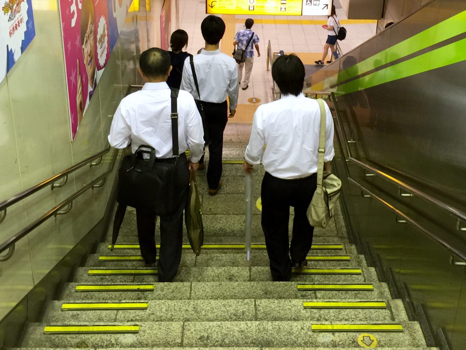 日本上班族一天一餐