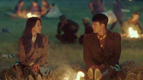 Sinopsis Crash Landing On You Drama Korea Populer Pekan Ini