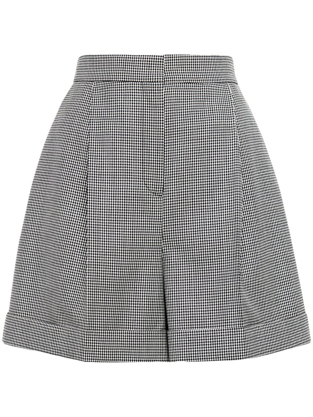 Alexander McQueen - houndstooth-print tailored shorts - women - Wool - 44 - Multicolour