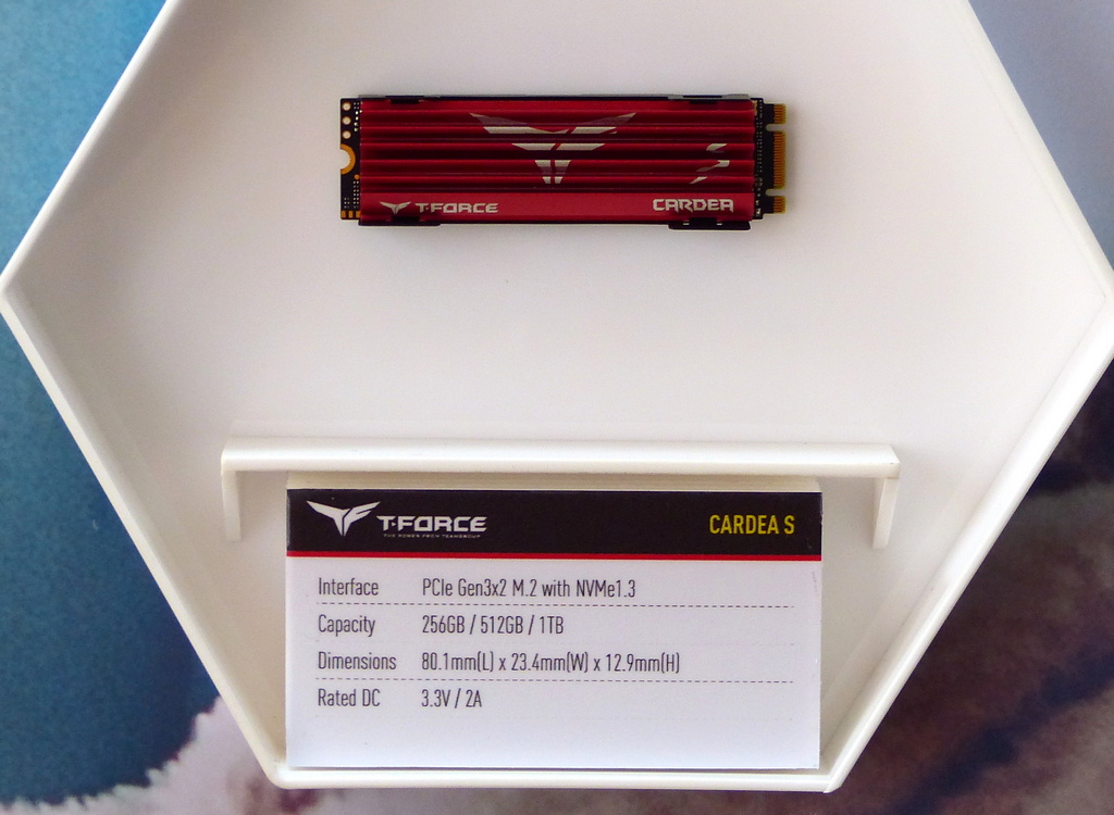 TEAMGROUP 十銓 T-FORCE 品牌大舉進攻 Computex，特殊造型 DDR4、可定址 RGB SSD 多種特色產品一同曝光