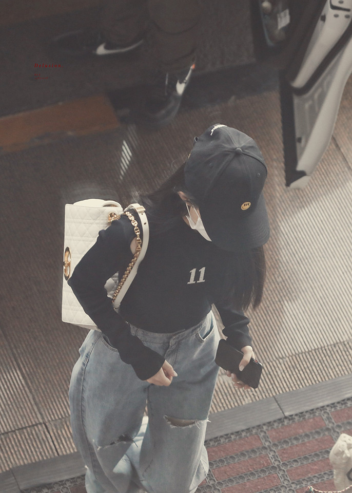 陸劇女星私服街拍造型3：趙麗穎