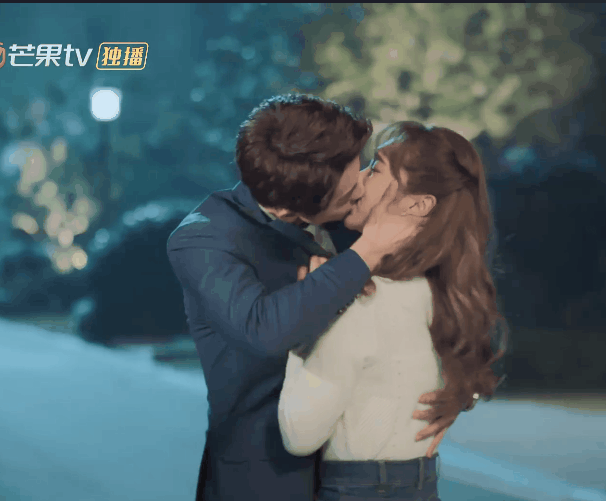 超多吻戲的陸劇7：《奈何BOSS又如何》聶星辰&嚴景緻