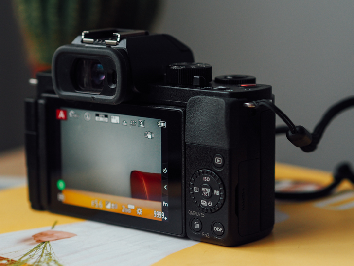 Vlog 拍攝可以這樣輕便，一機一鏡隨走隨拍：Panasonic LUMIX G100