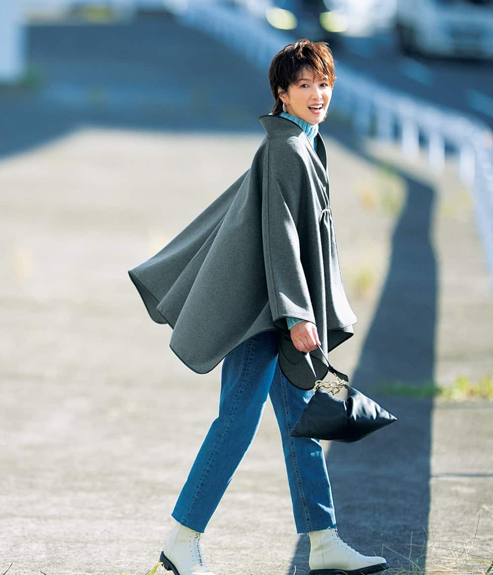 少しずつ増えてきたシーンに対応 ジモトでもお出かけでも 顔映えコーデ 10選 ここから買えます Story Line News