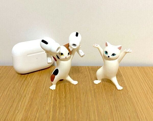 クオリア ネコのペン置き 新作登場で話題 大人気 ネコのペンおき が再販