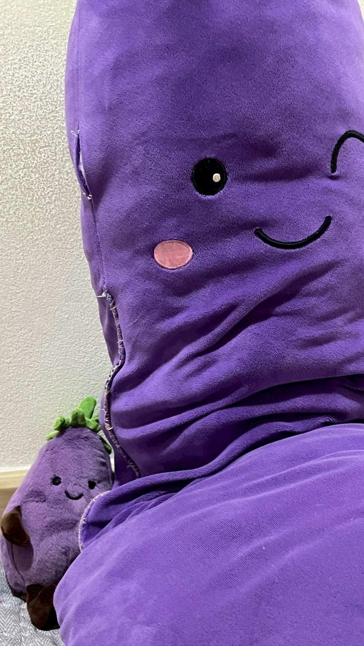 หมอนมะเขือม่วง🍆