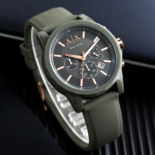 原廠平行輸入 一年保固出貨：2個工作天內巧遇完售時：客服與您約定出貨日